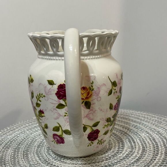 Royal Albert Pierced Pitcher Old Country Roses NWT - Picture 4 of 14